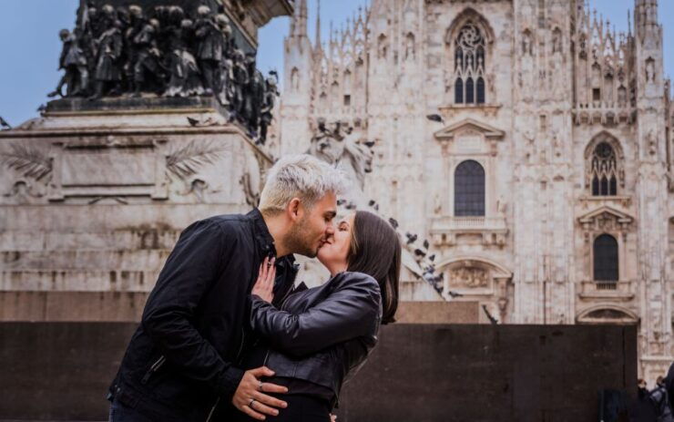 Milan: Private Professional Photoshoot at the Duomo - Experience Highlights