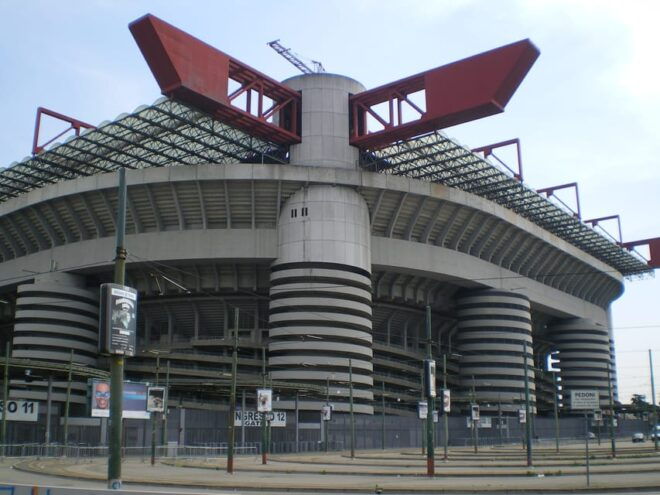 Milan: Public Transport Card With Audioguide App - Audioguide Experience