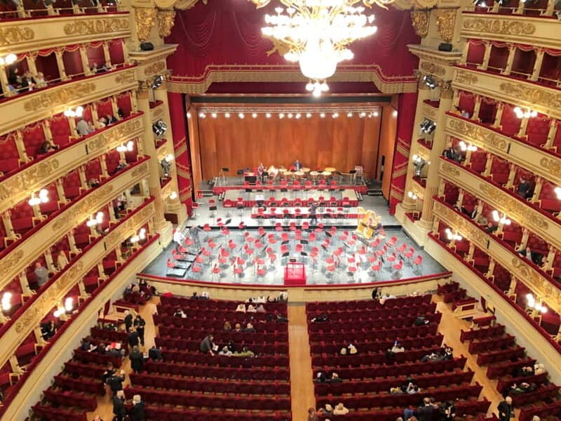 Milan: Skip-the-Line La Scala Museum Tour + Hop On Hop Off - FAQ