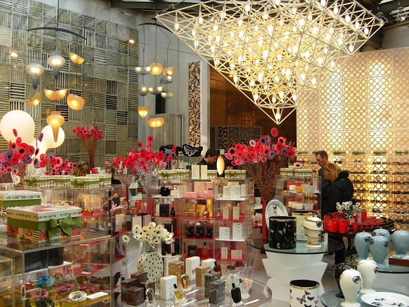 Milan Skyscrapers Guided Tour: Porta Nuova, Unicredit Tower & Vertical Forest - Reviews