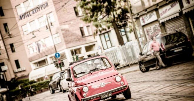 Milan: Slow Tour by Vintage Red Fiat 500 (1 Hour, 1 Stop) - Meeting Point Information
