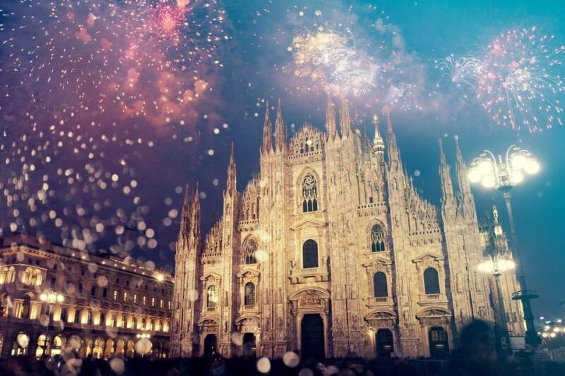 Milan Small Group: Duomo & Rooftop, Castle, Gelato Tasting - The Details of the Milan Small Group Tour