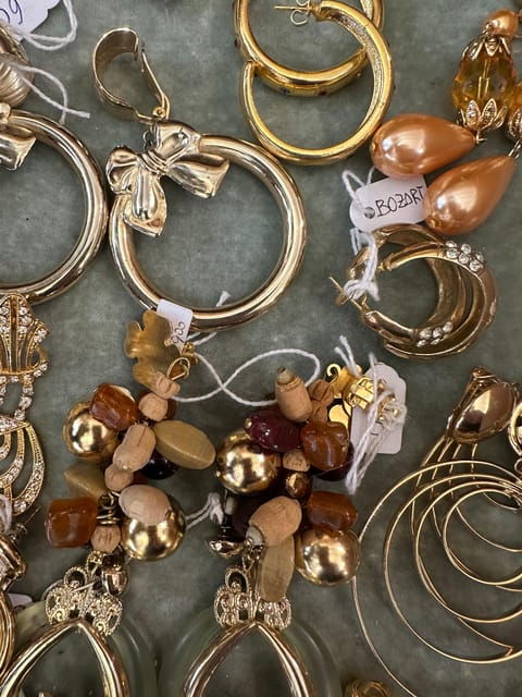 Milan: The Ultimate Vintage Shopping Guide - Essential Stores to Visit