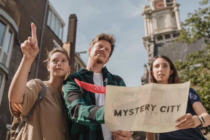 Milan: Treasure Hunt & Walking Tour - Booking Details
