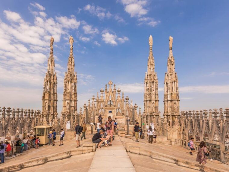 Milans Masterpiece: Duomos Splendor & Stunning Rooftops - Practical Tips for the Tour