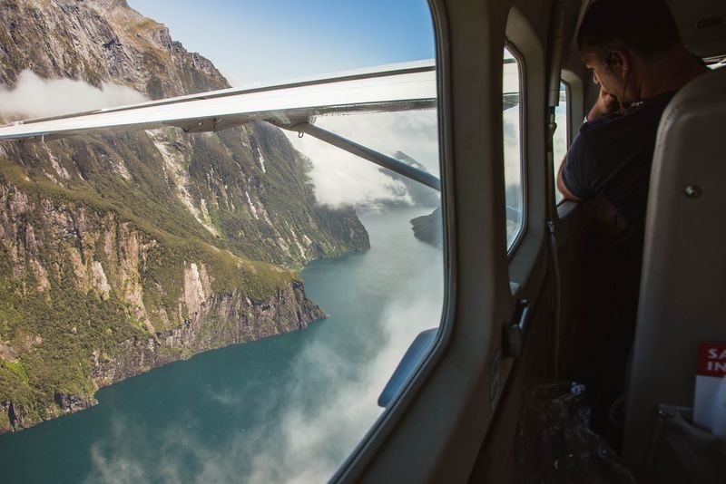 Milford Sound Cruise and Flight Tour - A flight that turns the journey into part of the day