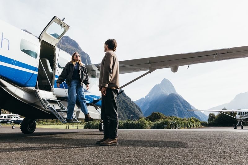 Milford Sound Cruise and Scenic Flight from Queenstown - Fly over Fiordland instead of spending the day on the road