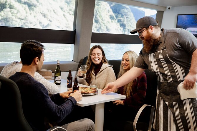 Milford Sound Cruise - Discrepancies and Disappointments