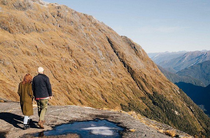 Milford Sound Discoverer 2 Hour Scenic Helicopter Experience - FAQ