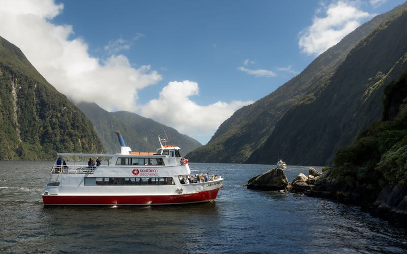 Milford Sound Extended Cruise on Premium Coach from Queenstown - What makes this Milford Sound day trip worthwhile