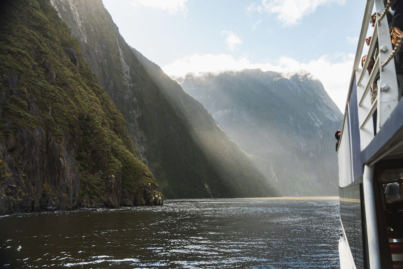 Milford Sound Heli-Cruise-Heli - Why the helicopter-and-cruise combination works