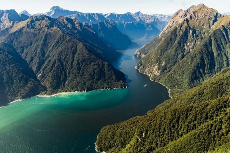 Milford Sound Helicopter Flight from Queenstown | 1.25 hours - Good To Know