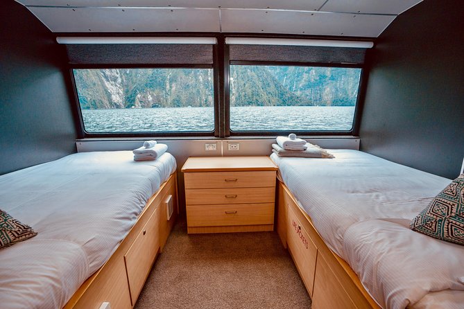 Milford Sound Overnight Cruise Fiordland Jewel - Dining Options and Culinary Delights During the Cruise