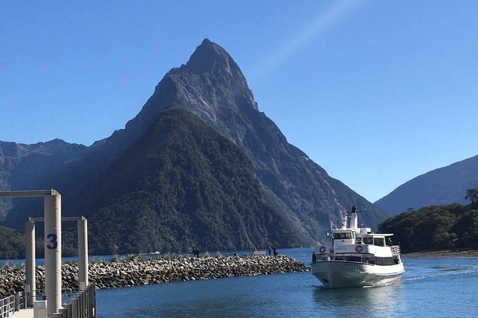 Milford Sound Private Tour With Lunch and Boat Cruise - Cancellation Policy