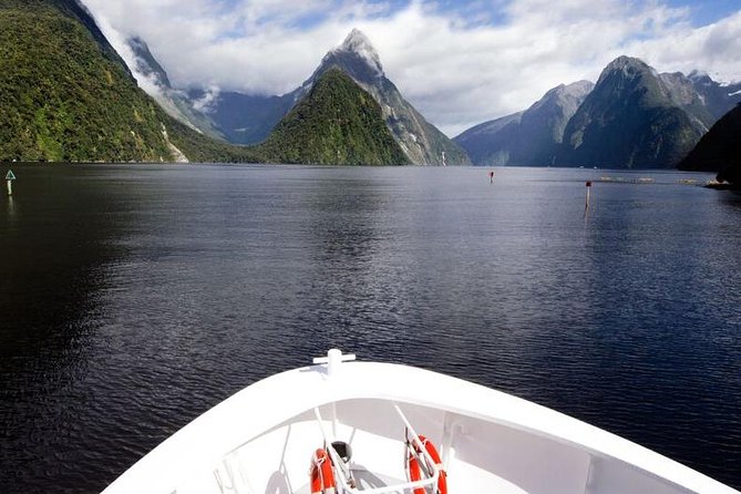 Milford Sound Private Tour With Lunch and Boat Cruise - Directions