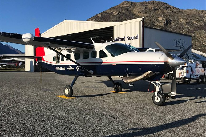 Milford Sound Walking Tour With Round-Trip Scenic Flight From Queenstown - Traveler Reviews