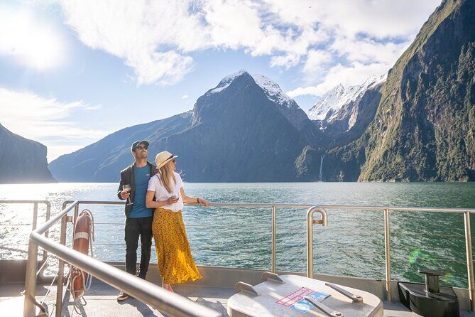 Milford Track Day Walk with Lake Te Anau Water Taxi - Who Is This Tour Best For?