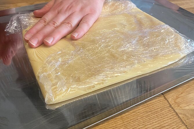 Mille Feuille Napoléon Pastry Class in Paris - Hands-On Pastry Making Experience