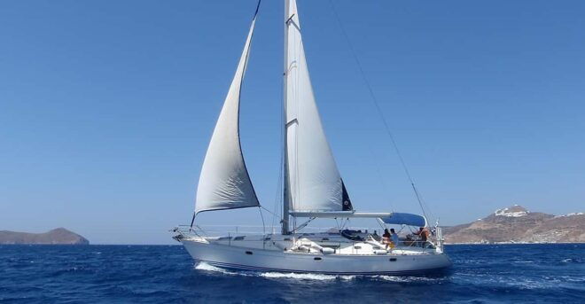 Milos: Kleftiko Semi Private Sailing Cruise With Lunch - Inclusions and Amenities