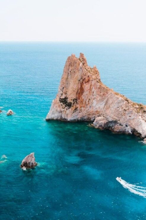 Milos: Private Cruise to Kleftiko Bay and Polyegos Island - Cruise Details