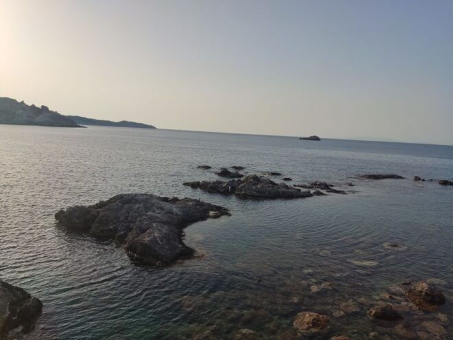 Milos: Private Transfer To/From Airport or Port - Not Suitable for