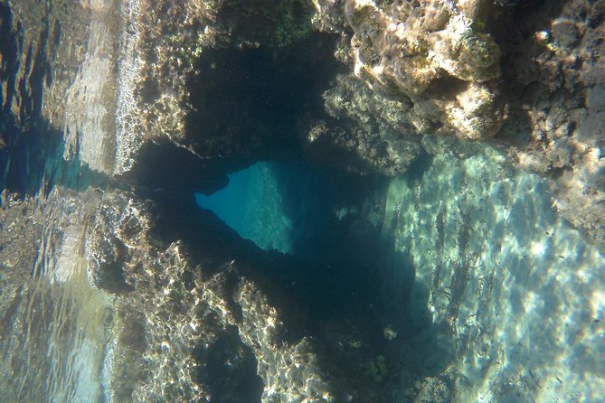 Milos Sailing Tour With Snorkeling and Lunch - Snorkeling Safari and Swimming Stops