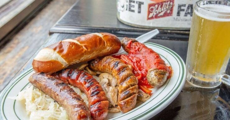 Milwaukee: Local Food Tour - Experience Highlights