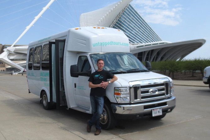 Milwaukee Sightseeing and History Tour With Brewery Tasting - Tour Details