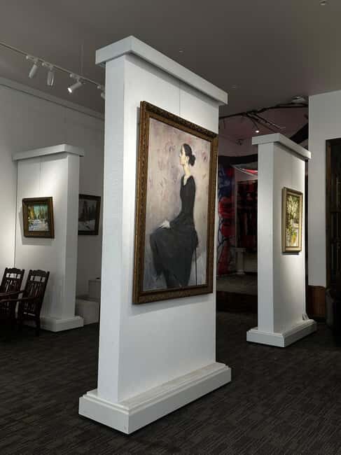 Mimosa Gallery Entry Ticket with Drink & Pastry - The Sum Up