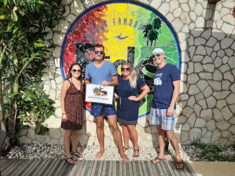 Mineral Spring, Herb Farm, Seven Mile Beach and Ricks Cafe - FAQ