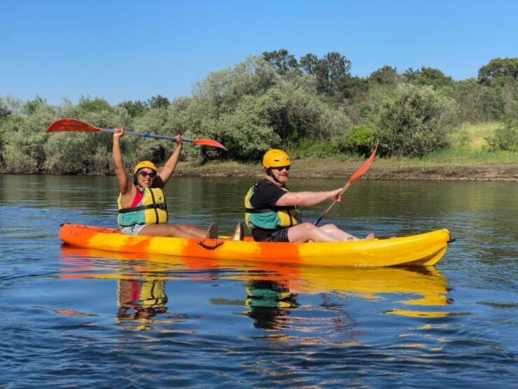 Minho: Kayak Tour With Professional Guide - Experience Highlights