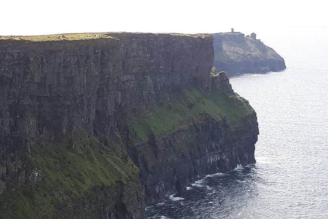 Mini Bus Tour of The Cliffs of Moher & Bunratty Castle - Meeting and Pickup
