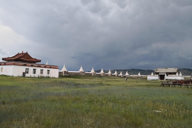 Mini Gobi and the Ancient Capital Kharkhorin - 4 Days - The Sum Up