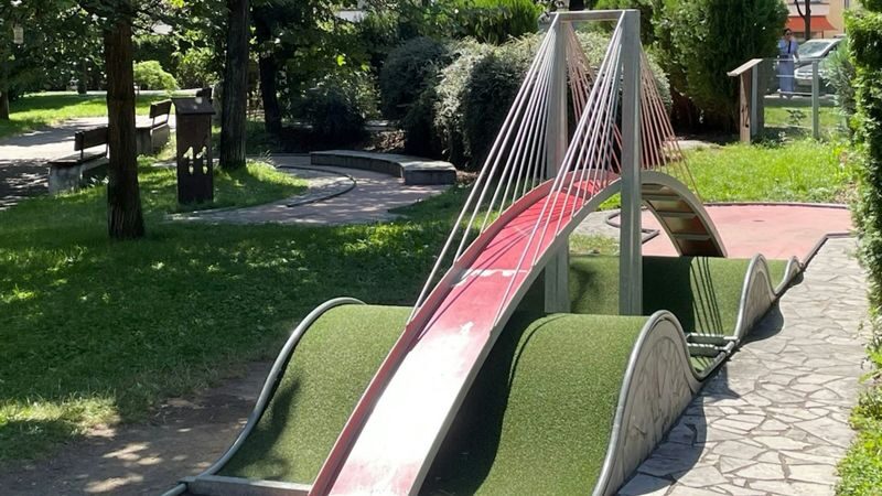 Mini Golf Experience at Zizkov TV Tower Ticket - Why the tower makes the game more memorable