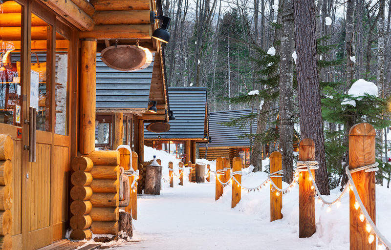 Mini Group for 9 People, Hokkaido Asahikawa & Biei One Day Tour - Ningle Terrace is the longest Biei pause