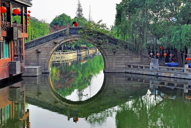 Mini Group: One-Day Zhouzhuang and Jinxi Water Town Tour - Tour Highlights
