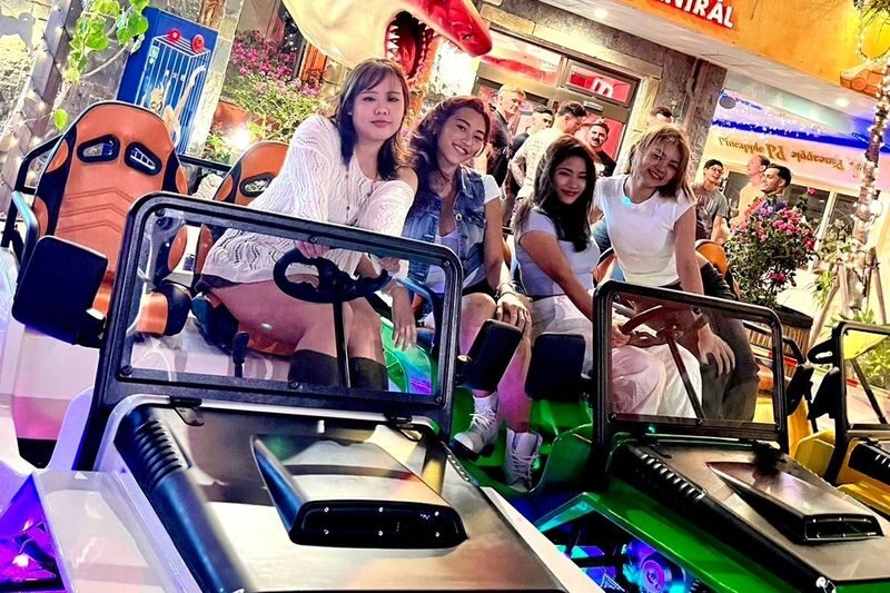 Mini Jeep Tour in Chatan - A small Jeep makes Chatan feel different