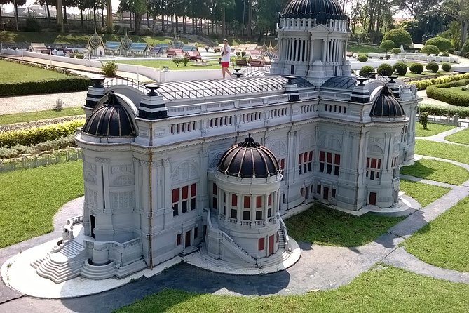 Mini Siam Miniature World in Pattaya With Return Transfer - Meeting and Pickup