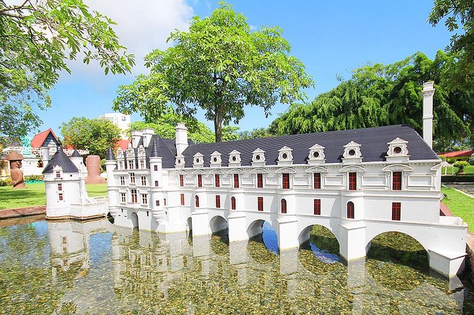 Mini Siam Miniature World in Pattaya With Transfer - Meeting Points