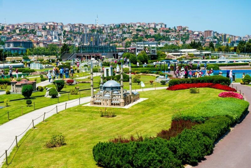 Miniatürk Istanbul Private Guided Tour & Optional Transfers - The Guided Tour Experience