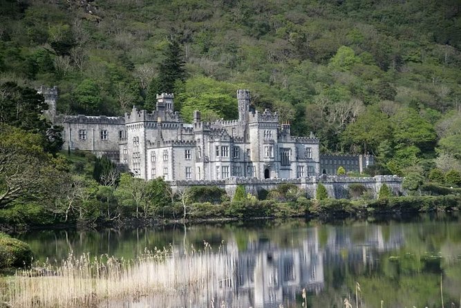 Minibus Hire Galway Ireland - Inclusions and Convenience