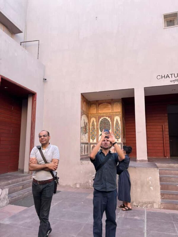 Minimalist Photography Experience in Jaipur - FAQ