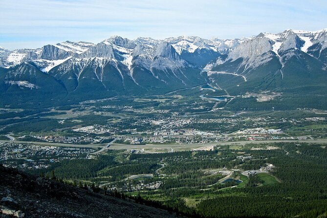 Minivan Airport Shuttle: Kootenay National Park --- Calgary - Inclusions