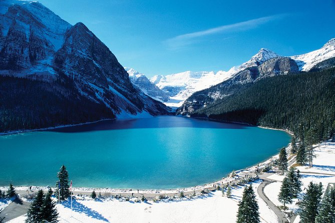 Minivan Airport Shuttle: Lake Louise --- Calgary - Overview of the Transfer