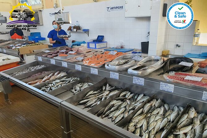 Minivan Tour Along the Coast to Benagil and Carvoeiro From Albufeira - Inclusions