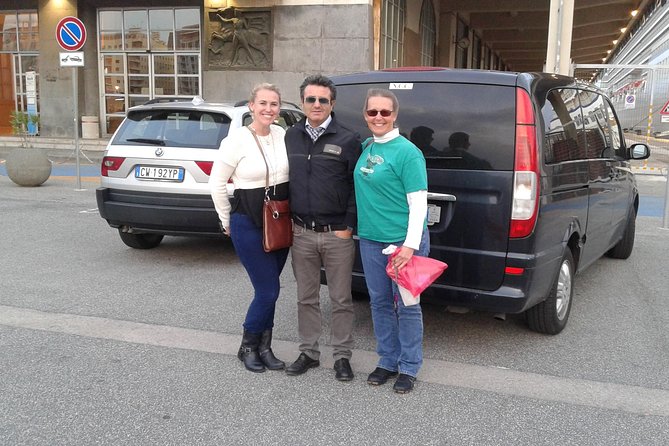 Minivan Tour Amalfi Ravello and Pompeii With Driver - Professional Guide