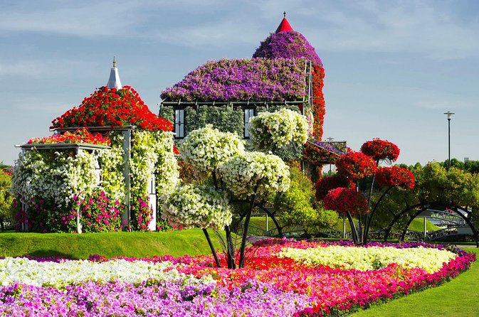 Miracle Garden and Global Village Dubai With Transfers - Global Village: A Cultural Extravaganza
