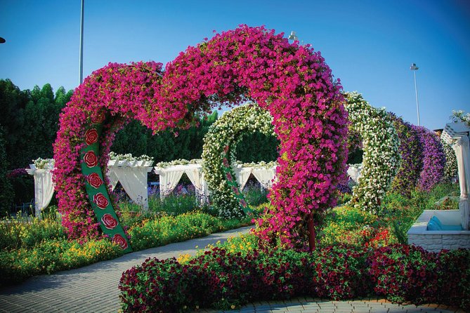 Miracle Garden: Dubai Flora and Fauna 4-Hour Tour - Climate-Controlled Domes