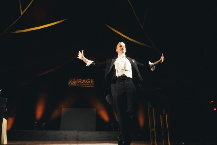 Mirage Vienna: Magic Royal - The magic dinner show with Wolfgang Moser - What Makes This Experience Stand Out?