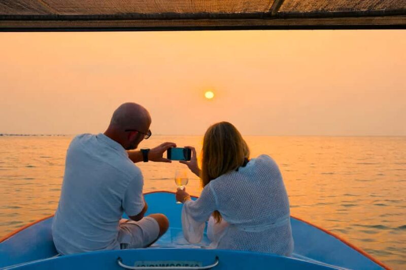 Mirissa: Sunset Cruise with Relaxing Evening Boat Tour - What Makes This Sunset Cruise Special